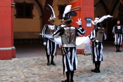 BG10
